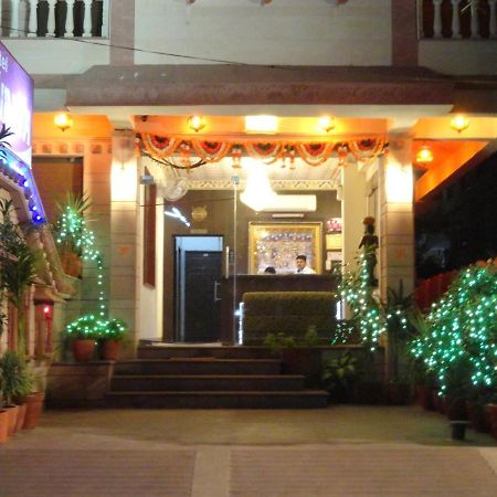 Hotel Miraya Джайпур Екстериор снимка
