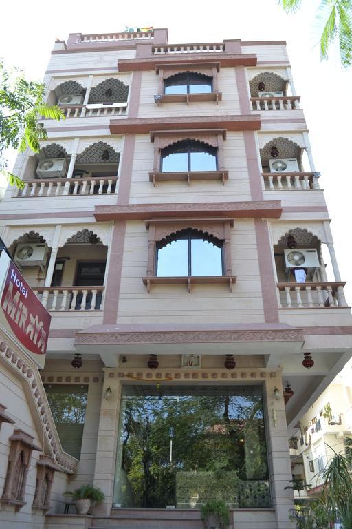 Hotel Miraya Джайпур Екстериор снимка