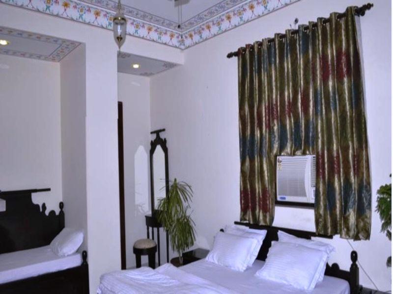 Hotel Miraya Джайпур Екстериор снимка